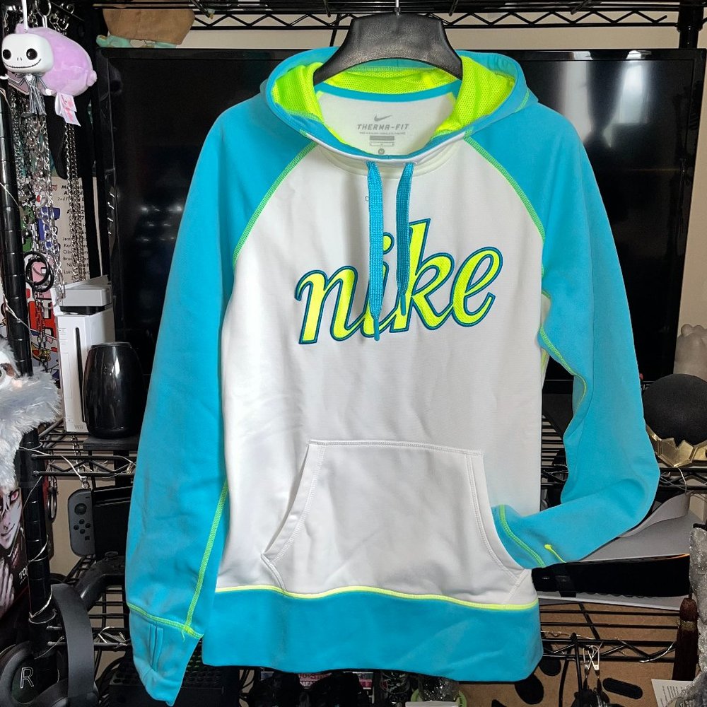 Medium Nike Therma-Fit Sweatshirt